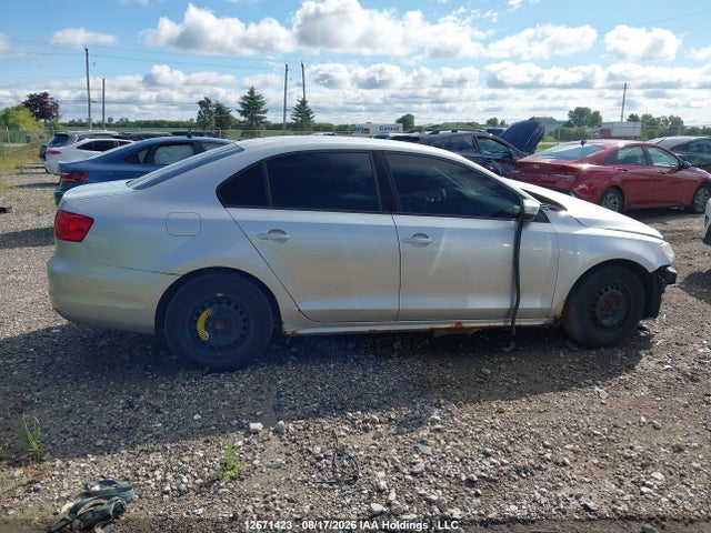 Продажа на аукционе авто 2011 Volkswagen Jetta 2.0l Comfortline, vin: 3VWDK7AJ6BM311473, номер лота: 12671423