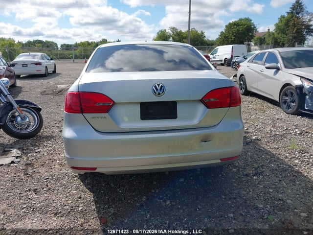 Продажа на аукционе авто 2011 Volkswagen Jetta 2.0l Comfortline, vin: 3VWDK7AJ6BM311473, номер лота: 12671423