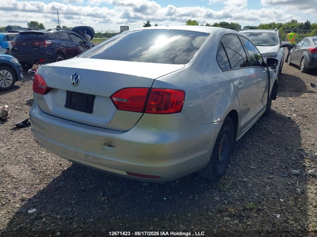 Продажа на аукционе авто 2011 Volkswagen Jetta 2.0l Comfortline, vin: 3VWDK7AJ6BM311473, номер лота: 12671423