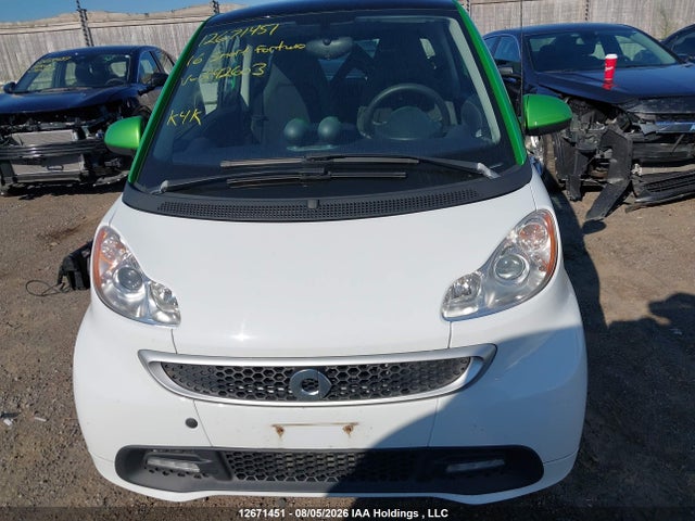 Продаж на аукціоні авто 2016 Smart Fortwo, vin: WMEEJ9AAXGK842603, номер лоту: 12671451