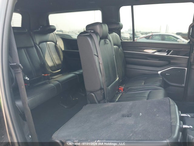 1C4SJVDT0NS201254 Jeep Wagoneer Series Iii