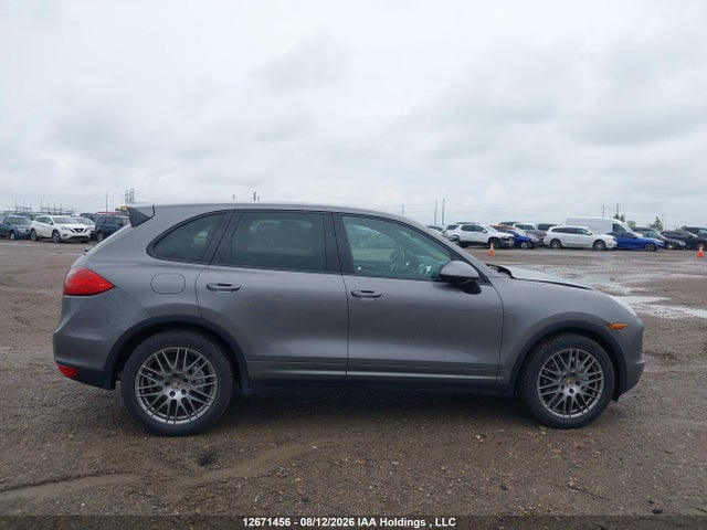 Продажа на аукционе авто 2012 Porsche Cayenne S, vin: WP1AB2A22CLA51527, номер лота: 12671456