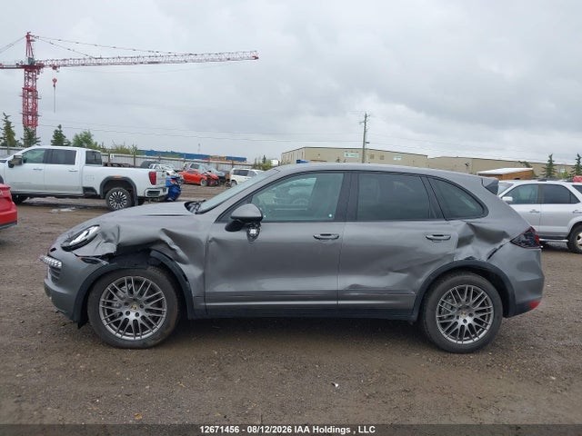 Продажа на аукционе авто 2012 Porsche Cayenne S, vin: WP1AB2A22CLA51527, номер лота: 12671456