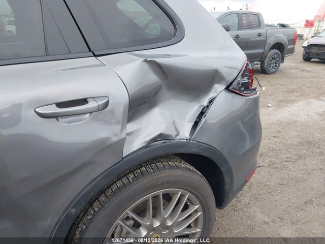 Продажа на аукционе авто 2012 Porsche Cayenne S, vin: WP1AB2A22CLA51527, номер лота: 12671456