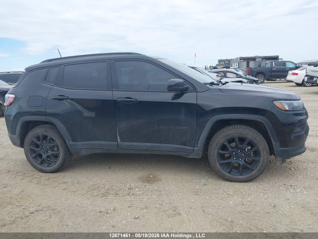Jeep Compass Altitude 2022 3C4NJDFB2NT235366 Image 13