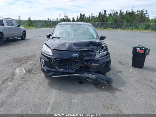 12671470 :رقم المزاد ، 1FMCU9CZ4NUB01747 vin ، 2022 Ford Escape Sel Hybrid مزاد بيع