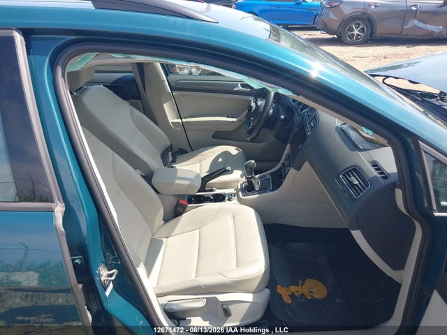 3VWD17AU3JM765787 Volkswagen Golf Sportwagen S/se