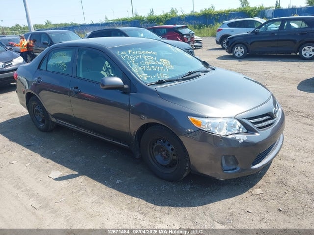 2013 Toyota Corolla S/le მანქანა იყიდება აუქციონზე, vin: 2T1BU4EE9DC933951, აუქციონის ნომერი: 12671484