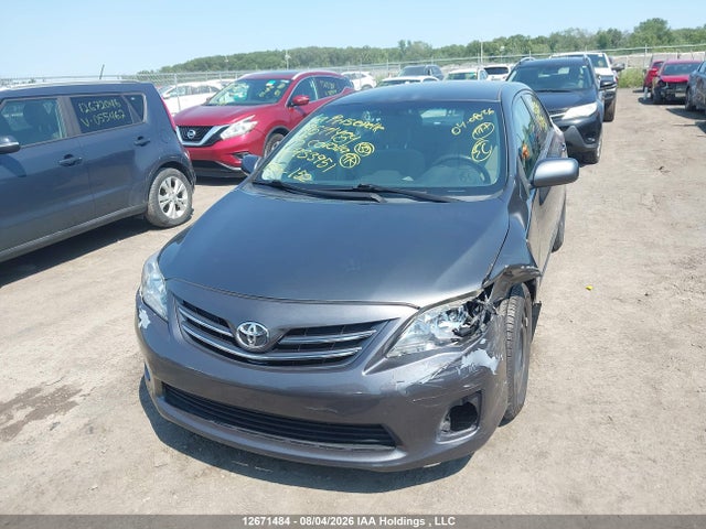 2013 Toyota Corolla S/le მანქანა იყიდება აუქციონზე, vin: 2T1BU4EE9DC933951, აუქციონის ნომერი: 12671484