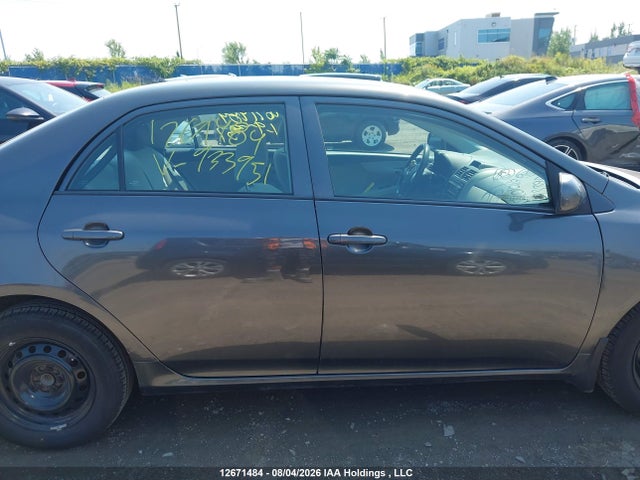 2013 Toyota Corolla S/le მანქანა იყიდება აუქციონზე, vin: 2T1BU4EE9DC933951, აუქციონის ნომერი: 12671484