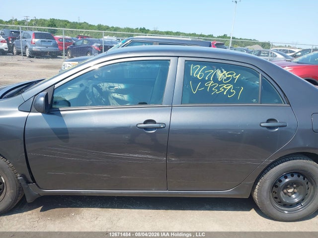 2013 Toyota Corolla S/le მანქანა იყიდება აუქციონზე, vin: 2T1BU4EE9DC933951, აუქციონის ნომერი: 12671484