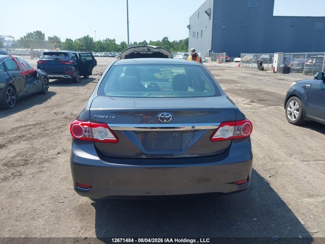 2013 Toyota Corolla S/le მანქანა იყიდება აუქციონზე, vin: 2T1BU4EE9DC933951, აუქციონის ნომერი: 12671484