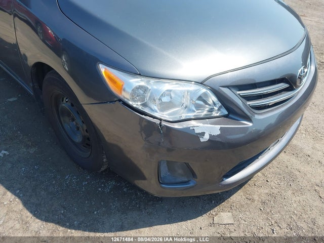 2013 Toyota Corolla S/le მანქანა იყიდება აუქციონზე, vin: 2T1BU4EE9DC933951, აუქციონის ნომერი: 12671484