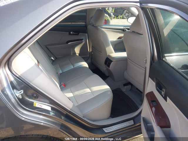 12671504 :رقم المزاد ، 4T1BK1FK9CU008091 vin ، 2012 Toyota Camry Se/xle مزاد بيع