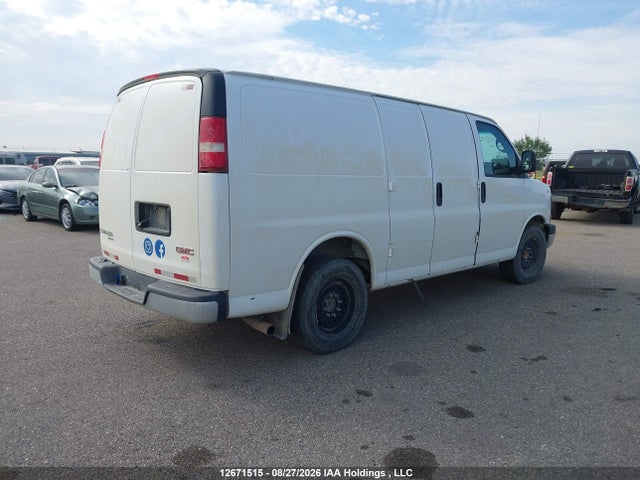 GMC Savana G2500 2015 1GTW7FCF5F1242469 Image 4