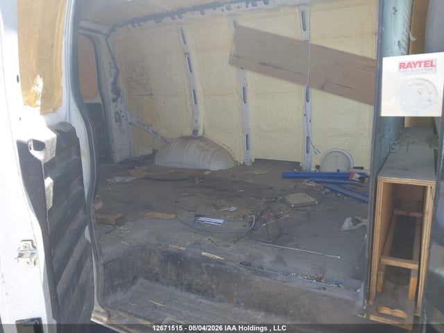 GMC Savana G2500 2015 1GTW7FCF5F1242469 Image 8
