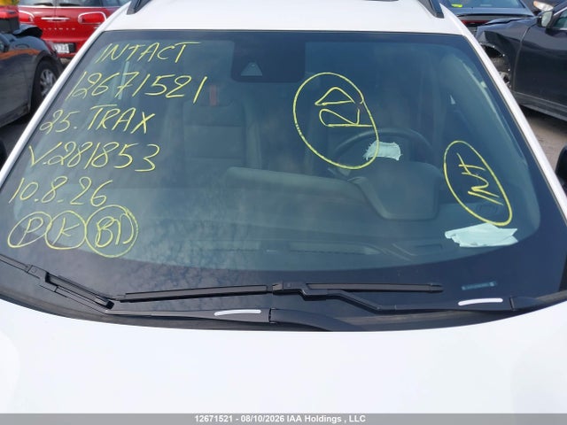 Chevrolet Trax 2025 KL77LJE22SC281853 Image 17