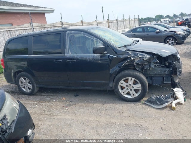Dodge Grand Caravan Crew 2018 2C4RDGDG1JR295595 Image 14