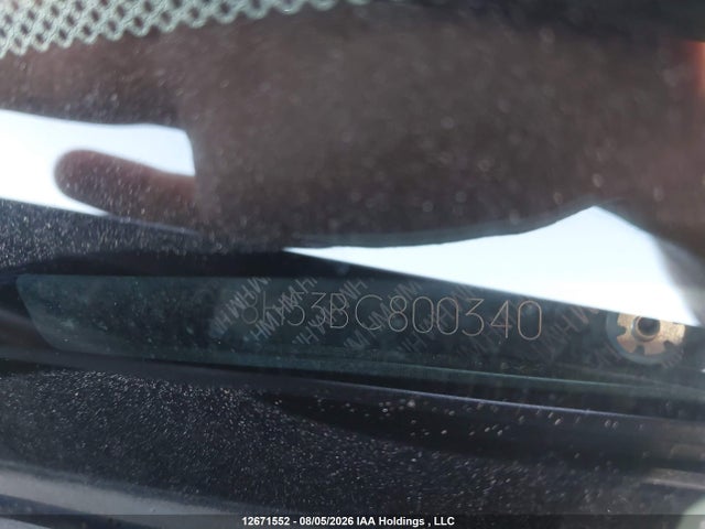 12671552 :رقم المزاد ، JHMGE8H53BC800340 vin ، 2011 Honda Fit Lx مزاد بيع