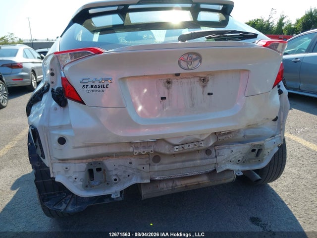 JTNKHMBX4M1096827 Toyota C-HR
