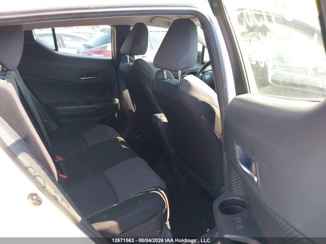 JTNKHMBX4M1096827 Toyota C-HR