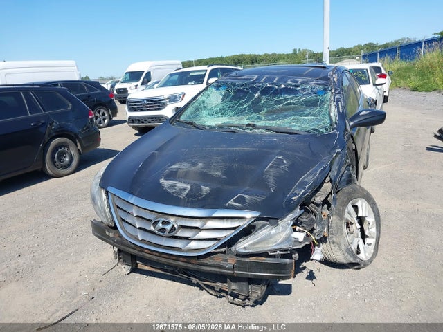 12671575 :رقم المزاد ، 5NPEB4AC9DH562715 vin ، 2013 Hyundai Sonata Gls مزاد بيع