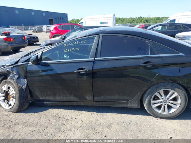 12671575 :رقم المزاد ، 5NPEB4AC9DH562715 vin ، 2013 Hyundai Sonata Gls مزاد بيع