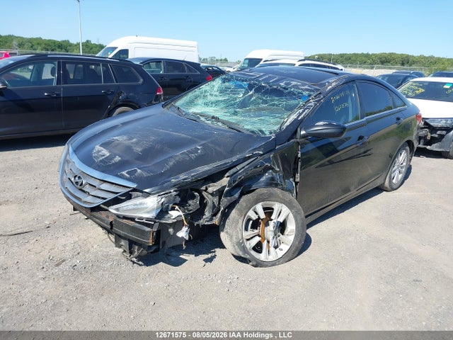 12671575 :رقم المزاد ، 5NPEB4AC9DH562715 vin ، 2013 Hyundai Sonata Gls مزاد بيع