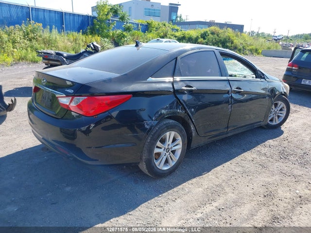 12671575 :رقم المزاد ، 5NPEB4AC9DH562715 vin ، 2013 Hyundai Sonata Gls مزاد بيع