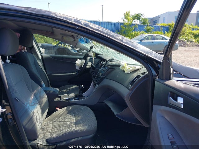 12671575 :رقم المزاد ، 5NPEB4AC9DH562715 vin ، 2013 Hyundai Sonata Gls مزاد بيع