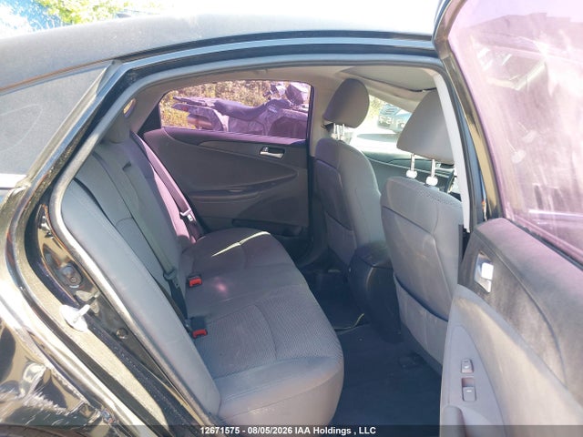 12671575 :رقم المزاد ، 5NPEB4AC9DH562715 vin ، 2013 Hyundai Sonata Gls مزاد بيع