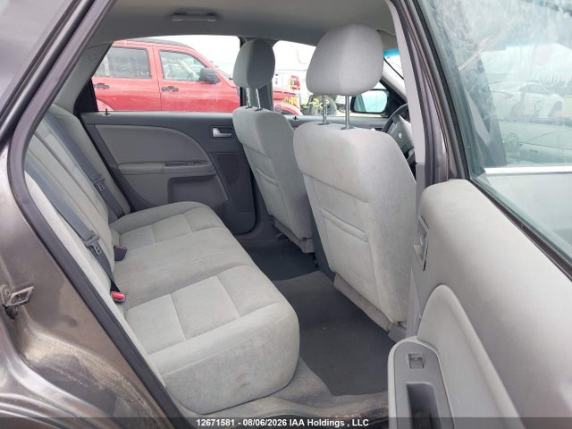 12671581 :رقم المزاد ، 1FAFP26186G170470 vin ، 2006 Ford Five Hundred Se مزاد بيع