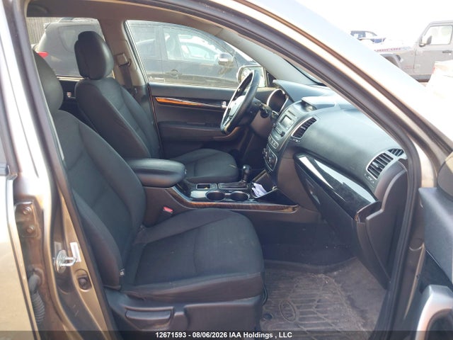 KIA Sorento 2015 5XYKTDA70FG563104 Image 5
