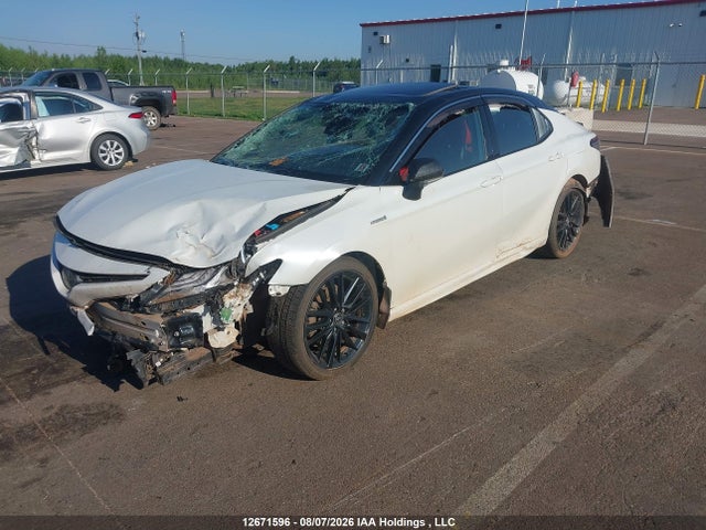 Продажа на аукционе авто 2021 Toyota Camry Hybrid Xse, vin: 4T1K31AKXMU025827, номер лота: 12671596
