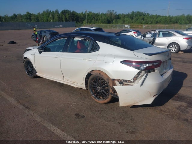 Продажа на аукционе авто 2021 Toyota Camry Hybrid Xse, vin: 4T1K31AKXMU025827, номер лота: 12671596