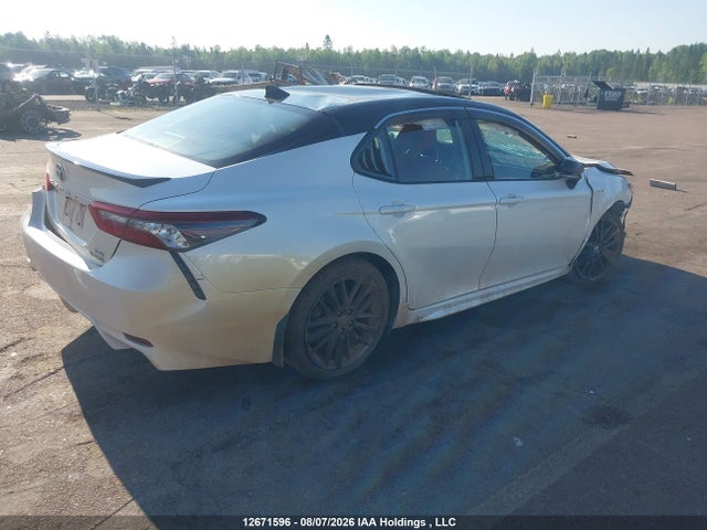 Продажа на аукционе авто 2021 Toyota Camry Hybrid Xse, vin: 4T1K31AKXMU025827, номер лота: 12671596