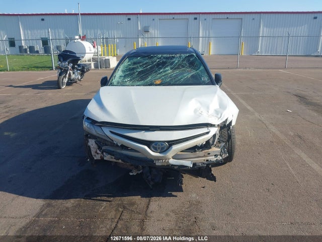 Продажа на аукционе авто 2021 Toyota Camry Hybrid Xse, vin: 4T1K31AKXMU025827, номер лота: 12671596