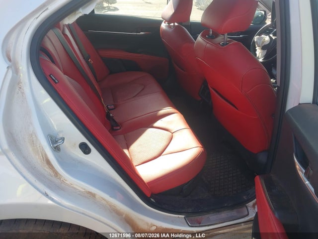 Продажа на аукционе авто 2021 Toyota Camry Hybrid Xse, vin: 4T1K31AKXMU025827, номер лота: 12671596