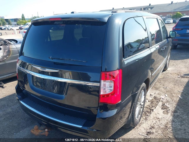 2C4RC1CG3GR188221 Chrysler Town &amp; Country Touring L