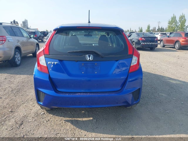 12671614 :رقم المزاد ، 3HGGK5H53GM104772 vin ، 2016 Honda Fit Lx مزاد بيع