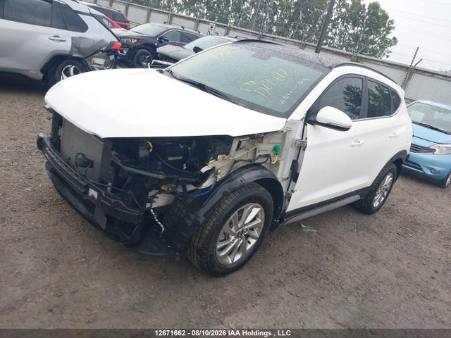2017 Hyundai Tucson Luxury მანქანა იყიდება აუქციონზე, vin: KM8J3CA47HU491245, აუქციონის ნომერი: 12671662