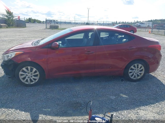 2013 Hyundai Elantra Gl მანქანა იყიდება აუქციონზე, vin: 5NPDH4AE7DH406359, აუქციონის ნომერი: 12671669
