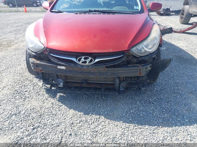 2013 Hyundai Elantra Gl მანქანა იყიდება აუქციონზე, vin: 5NPDH4AE7DH406359, აუქციონის ნომერი: 12671669