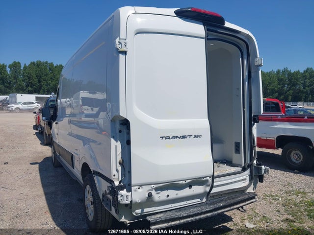 12671685 :رقم المزاد ، 1FTBW9C85RKA75520 vin ، 2024 Ford Transit T-350 مزاد بيع