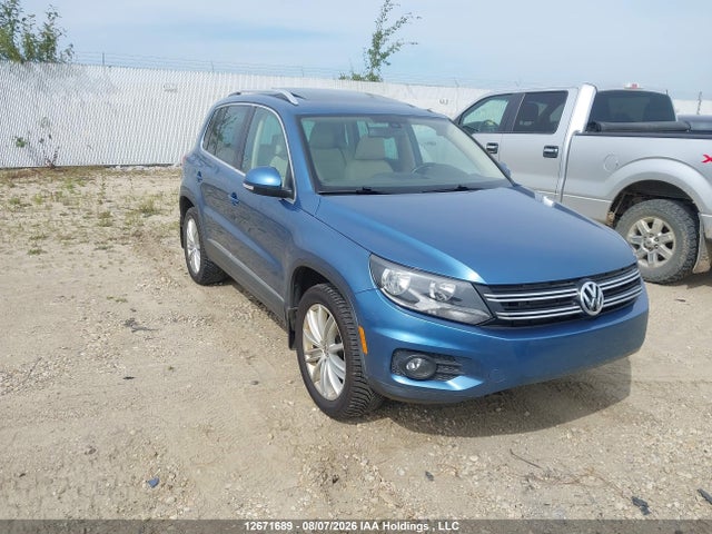 Volkswagen Tiguan Comfortline 2017 WVGMV7AX4HK017192 головне зображення