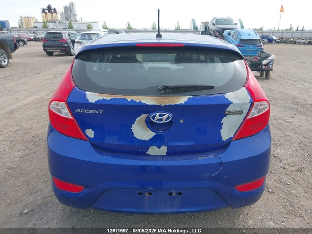 2013 Hyundai Accent Gls/gs მანქანა იყიდება აუქციონზე, vin: KMHCT5AE8DU113863, აუქციონის ნომერი: 12671697