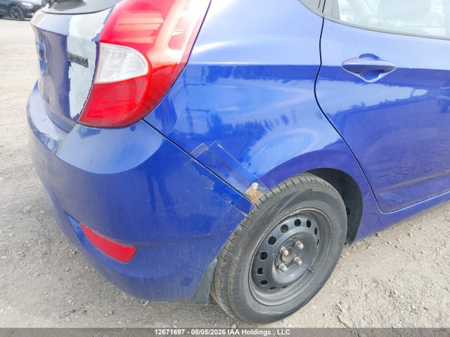 2013 Hyundai Accent Gls/gs მანქანა იყიდება აუქციონზე, vin: KMHCT5AE8DU113863, აუქციონის ნომერი: 12671697