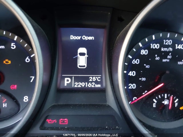 12671701 :رقم المزاد ، 5XYZT3LB8DG082900 vin ، 2013 Hyundai Santa Fe Sport 2.4 Base مزاد بيع