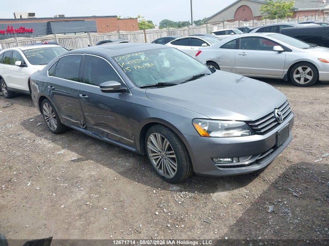 Aukcja sprzedaży 2015 Volkswagen Passat 1.8 Tsi Comfortline, vin: 1VWBS7A38FC033062, numer aukcji: 12671714