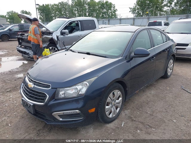 Chevrolet Cruze 2015 1G1PC5SB5F7246746 Image 2